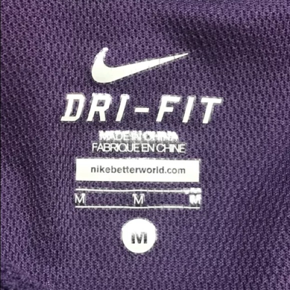 Sold Nike Drifit 1/4 Zip Livestrong - Picture 5 of 6